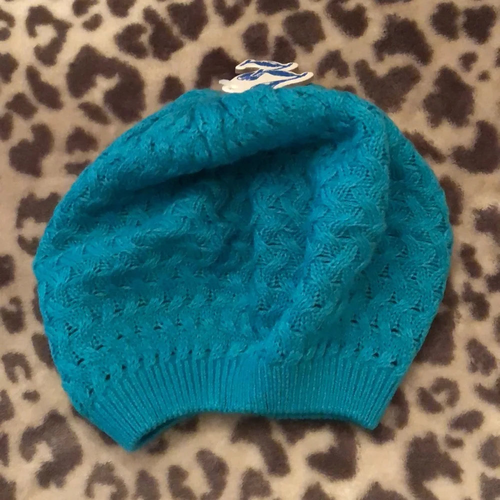 77kids Teal Beret Hat Size L/XL Blue Green